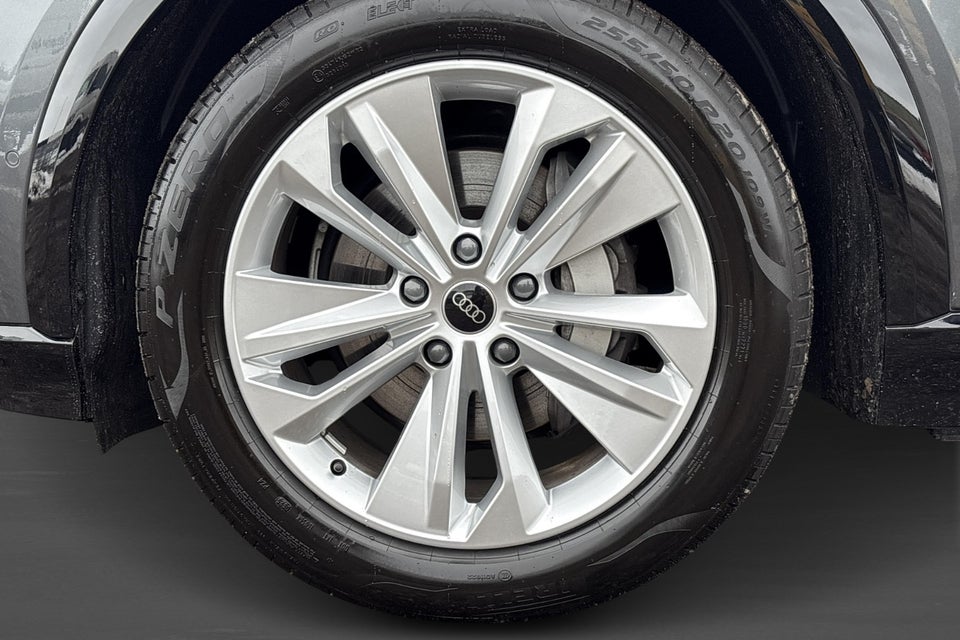 Audi Q6 e-tron Progress plus performance 5d