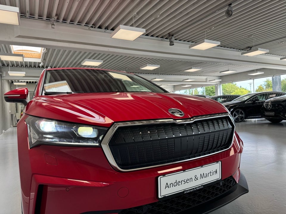 Skoda Enyaq 80 iV Design Selection 5d