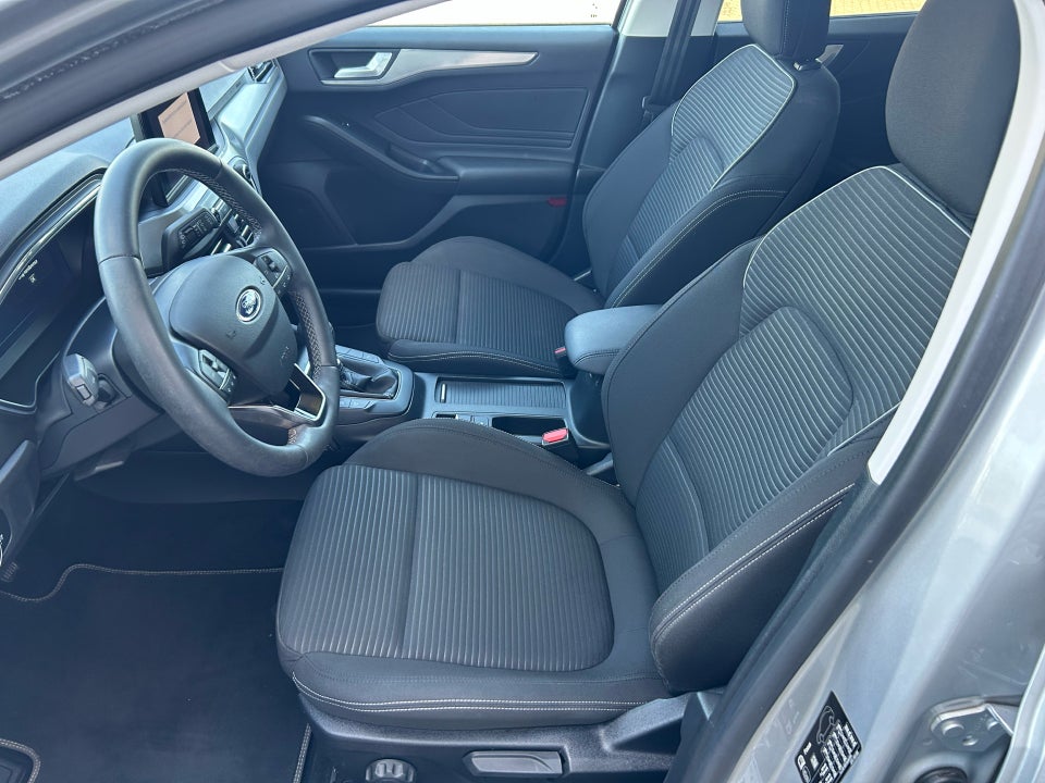 Ford Focus 1,0 EcoBoost mHEV Titanium X 5d