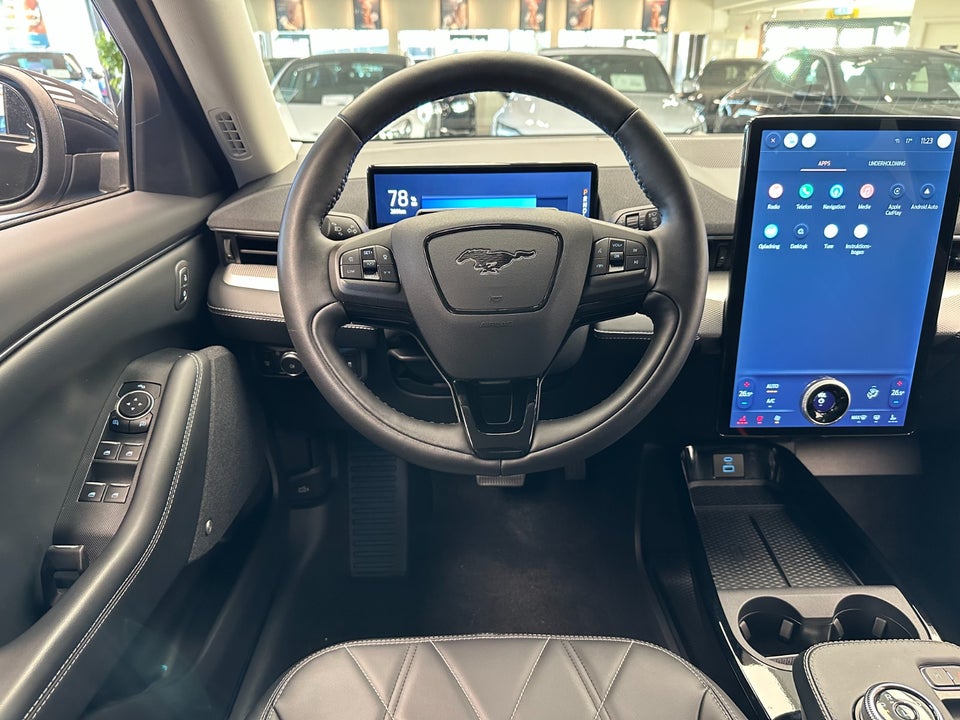 Ford Mustang Mach-E 75 Standard Range 5d