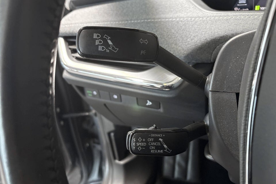 Skoda Enyaq 80 iV Loft 5d