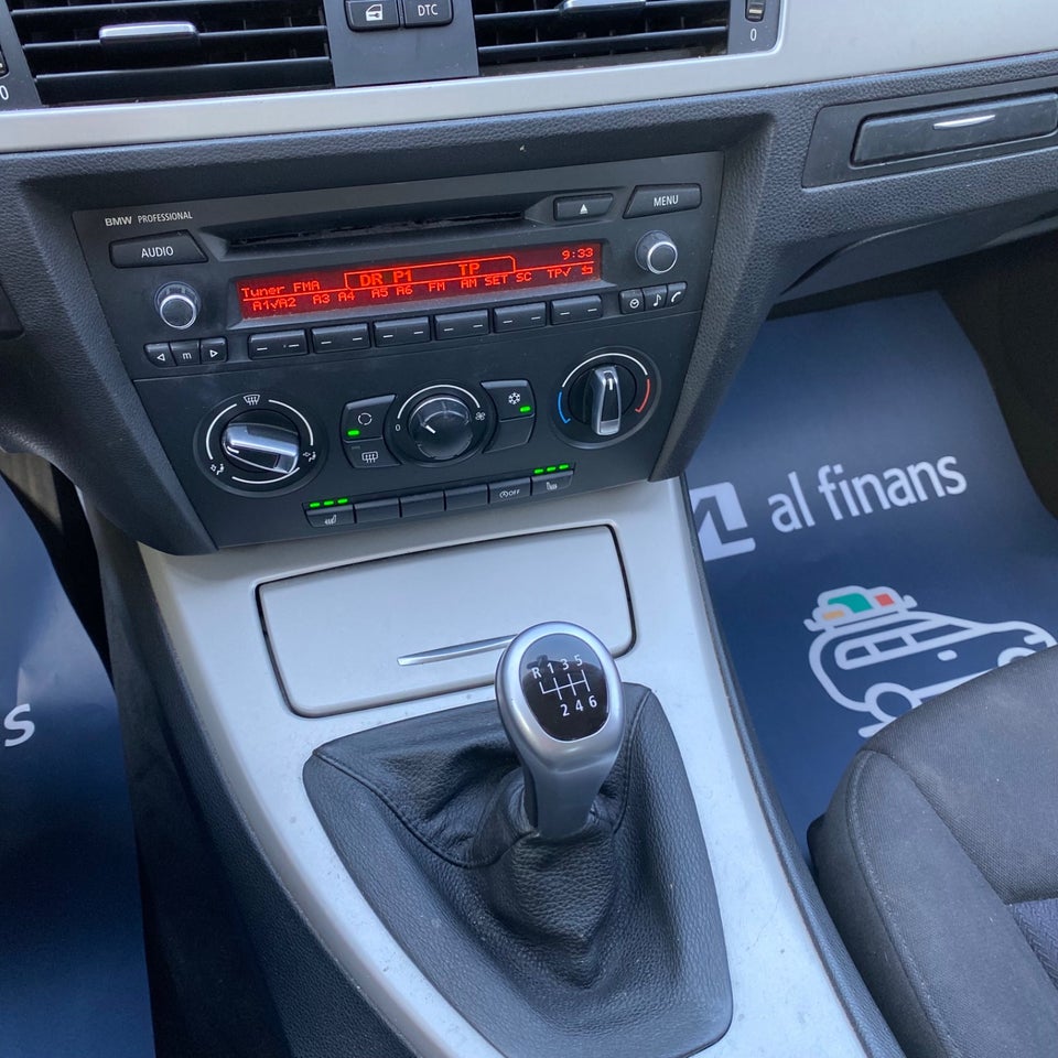 BMW 320d 2,0 Touring 5d