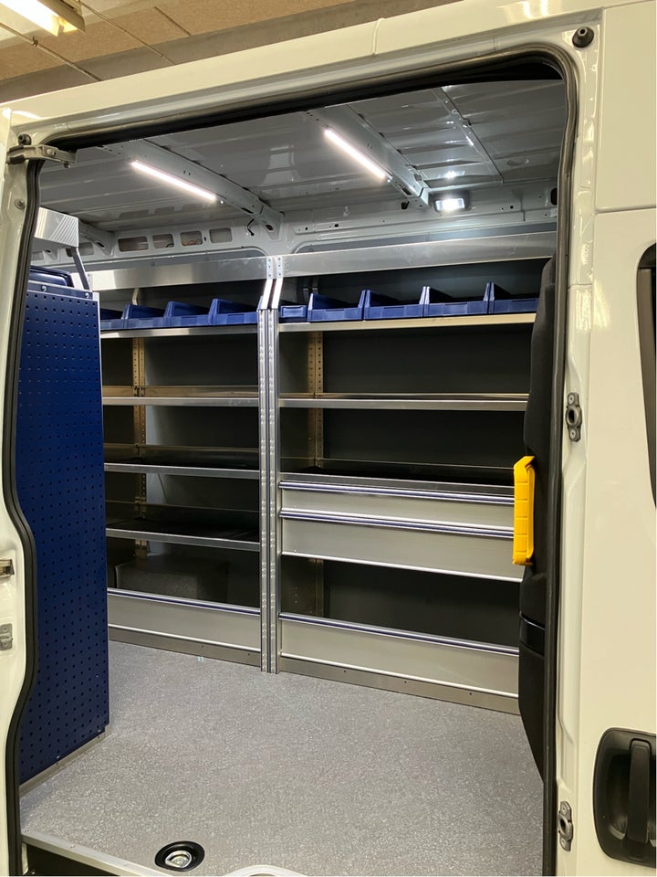 Iveco Daily 3,0 35S18 12m³ Van AG8