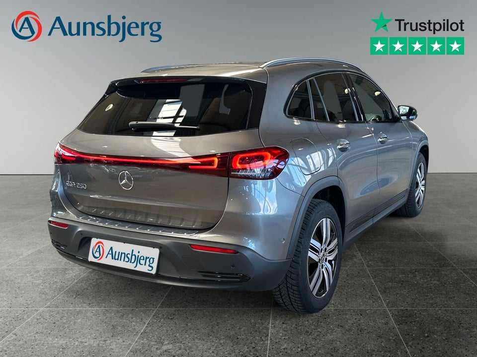 Mercedes EQA250 Progressive 5d