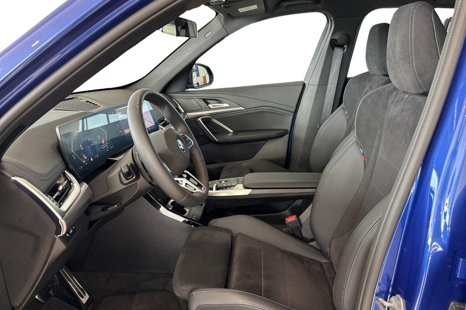 BMW iX1 eDrive20 M-Sport 5d