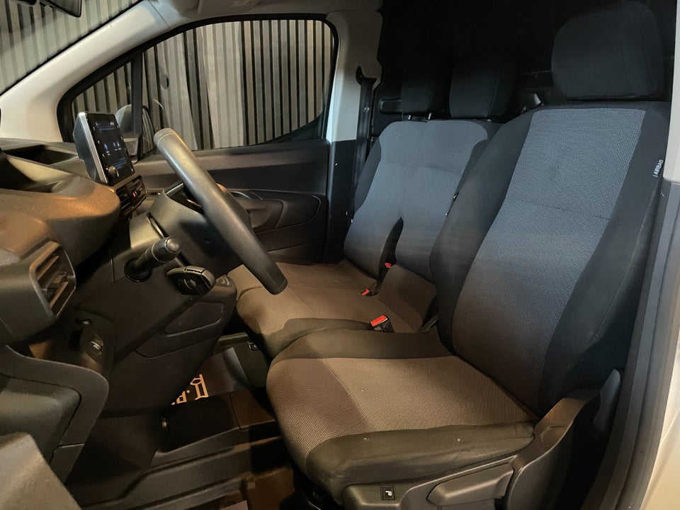 Peugeot Partner 1,5 BlueHDi 100 L1V2 Ultimate Van
