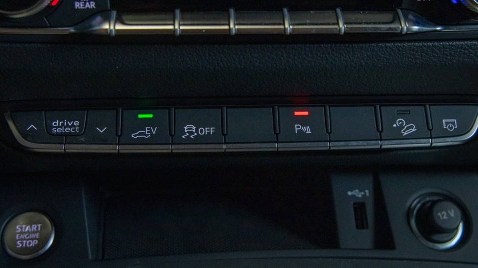 Audi Q5 50 TFSi e Advanced quattro S-tr. 5d