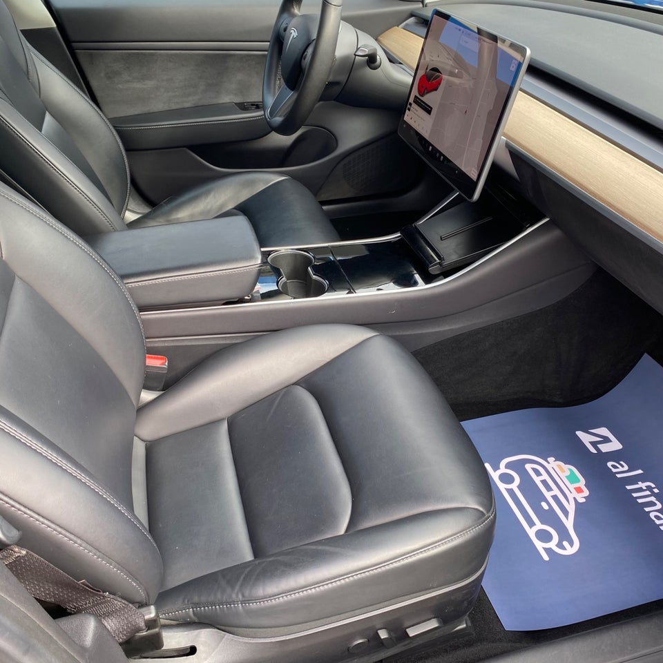 Tesla Model 3 Performance AWD 4d