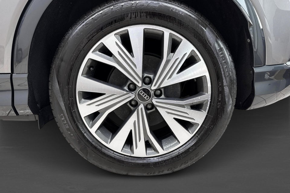 Audi Q4 e-tron 45 Progress 5d