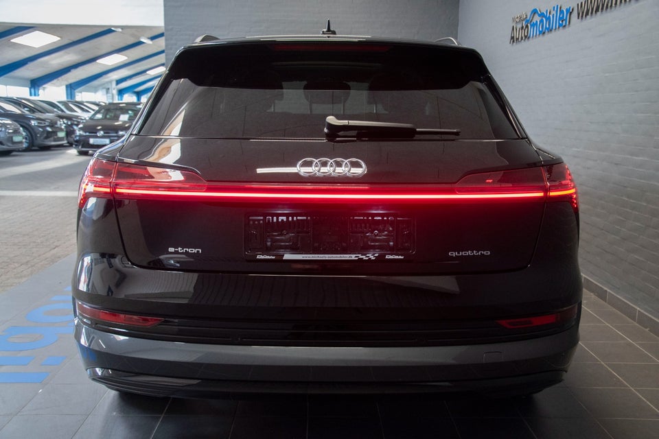 Audi e-tron 55 Advanced quattro 5d