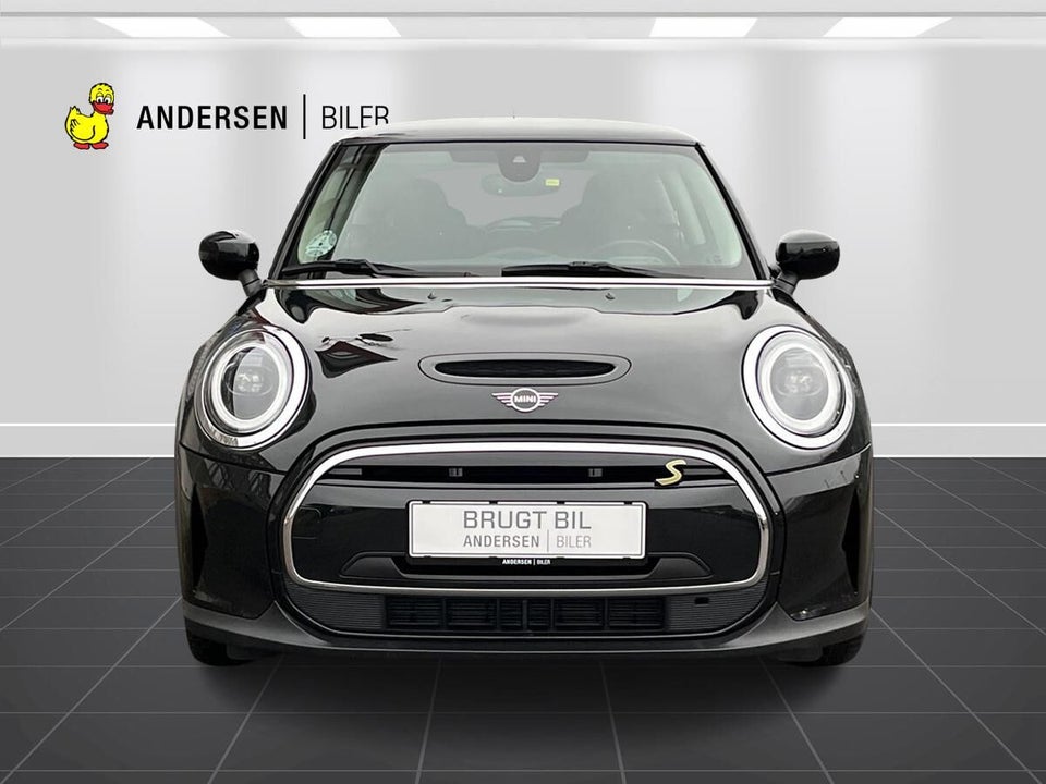 MINI Cooper SE Essential 3d