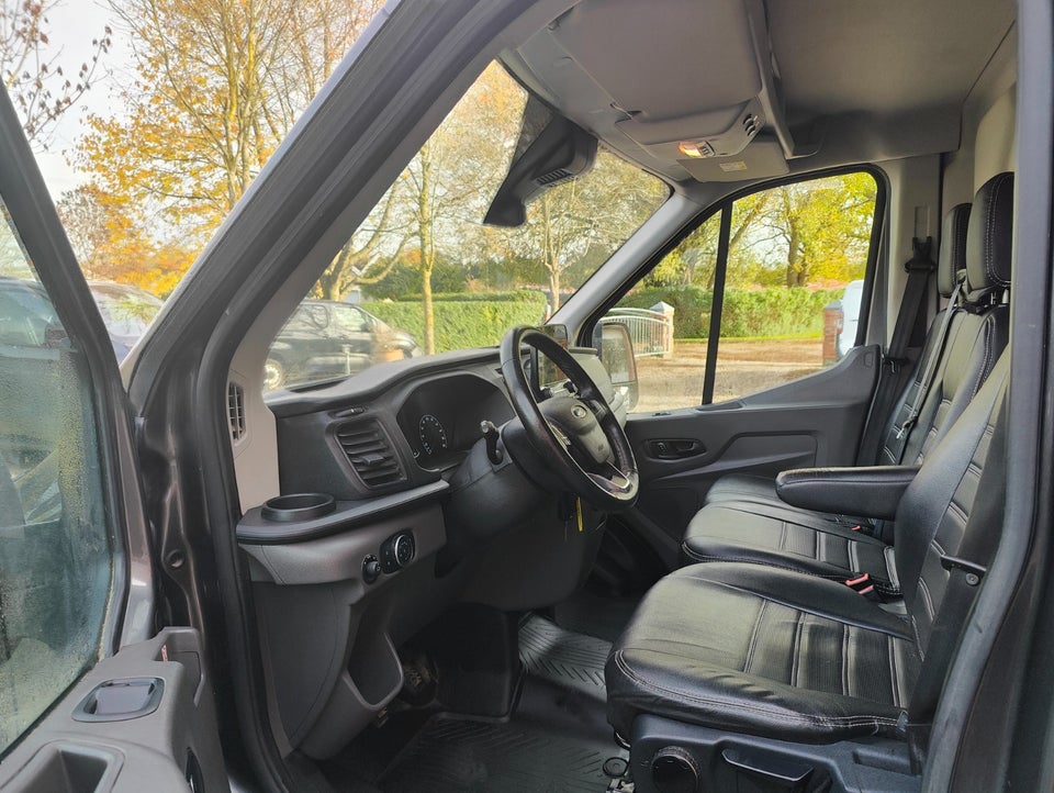 Ford Transit 470 L4 Van 2,0 TDCi 185 H3 RWD