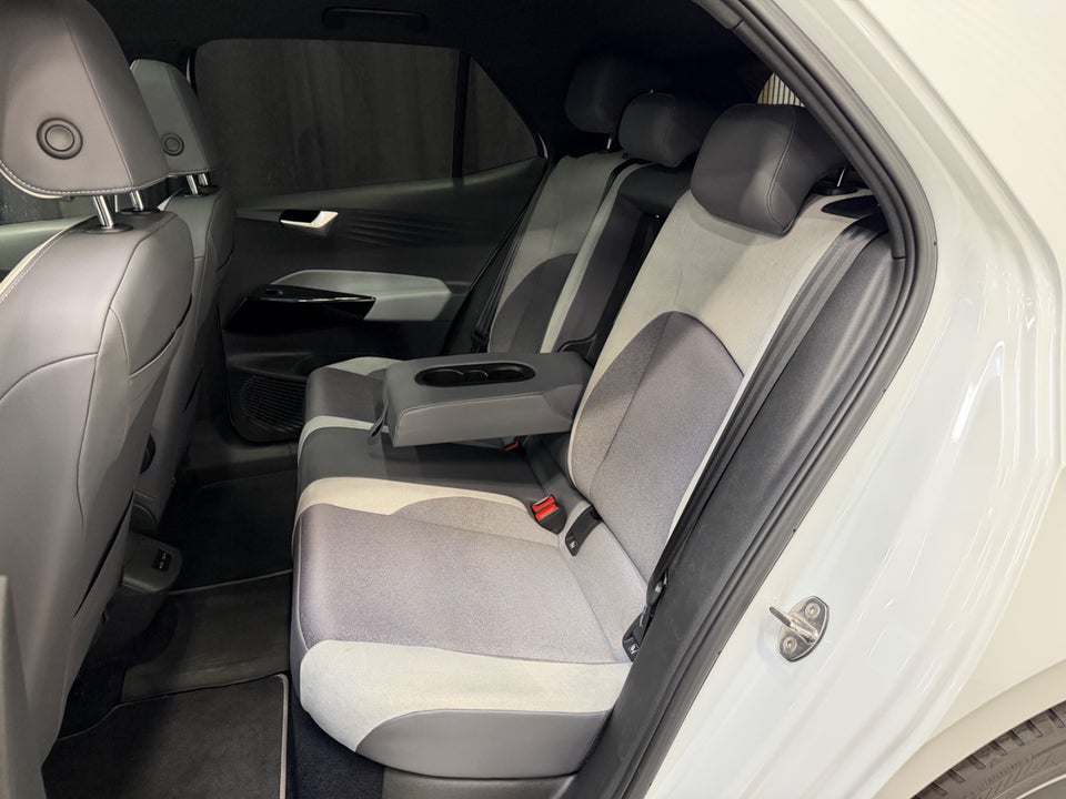 VW ID.3 58 Pro Performance Tech 5d