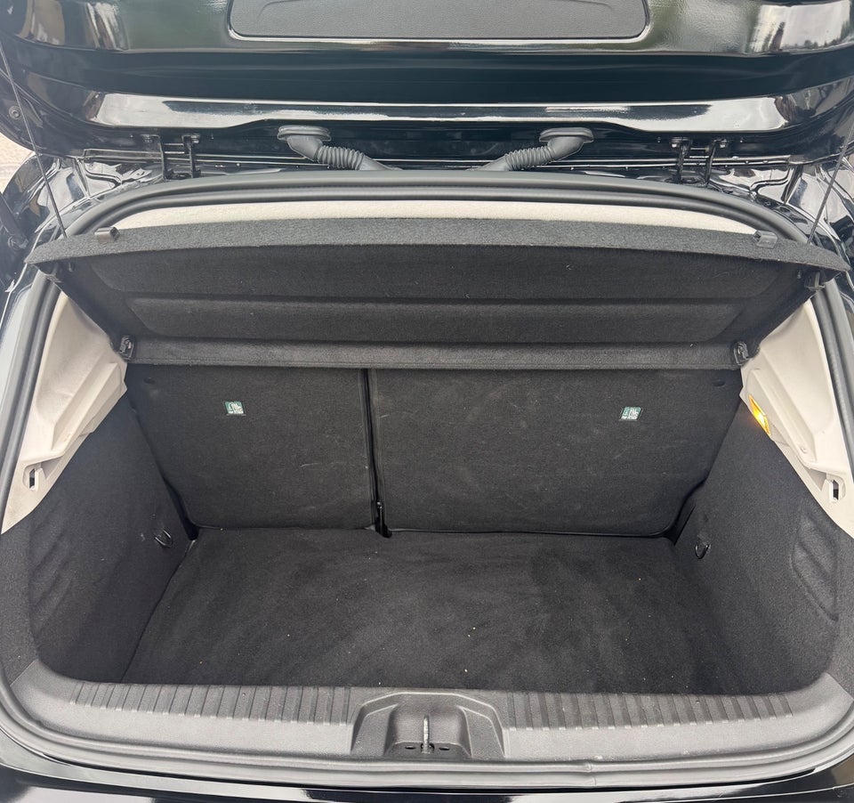 Renault Clio V 1,6 E-Tech Intens 5d