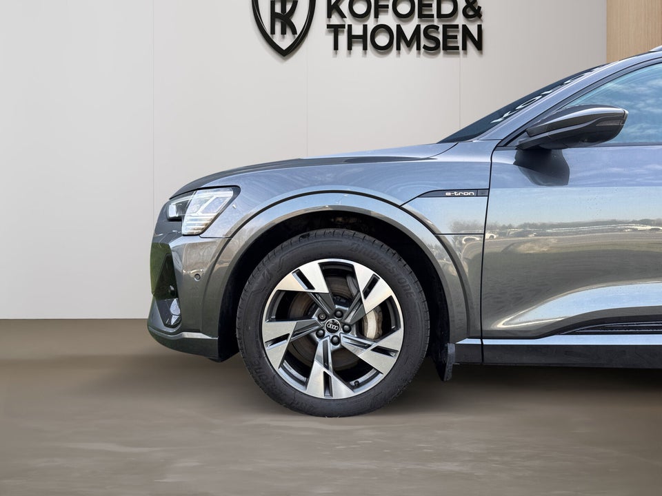 Audi e-tron 55 S-line quattro 5d