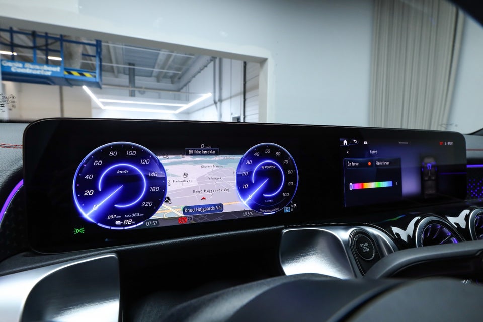 Mercedes EQB350 AMG Premium 4Matic 7prs 5d