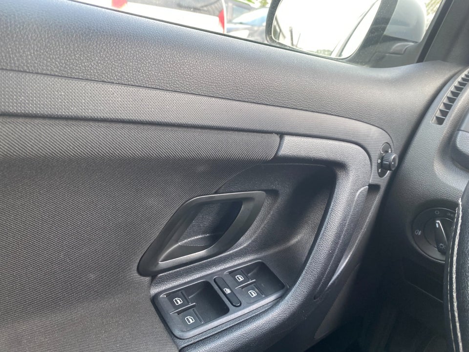 Skoda Fabia 1,2 TSi 86 Ambiente Combi 5d