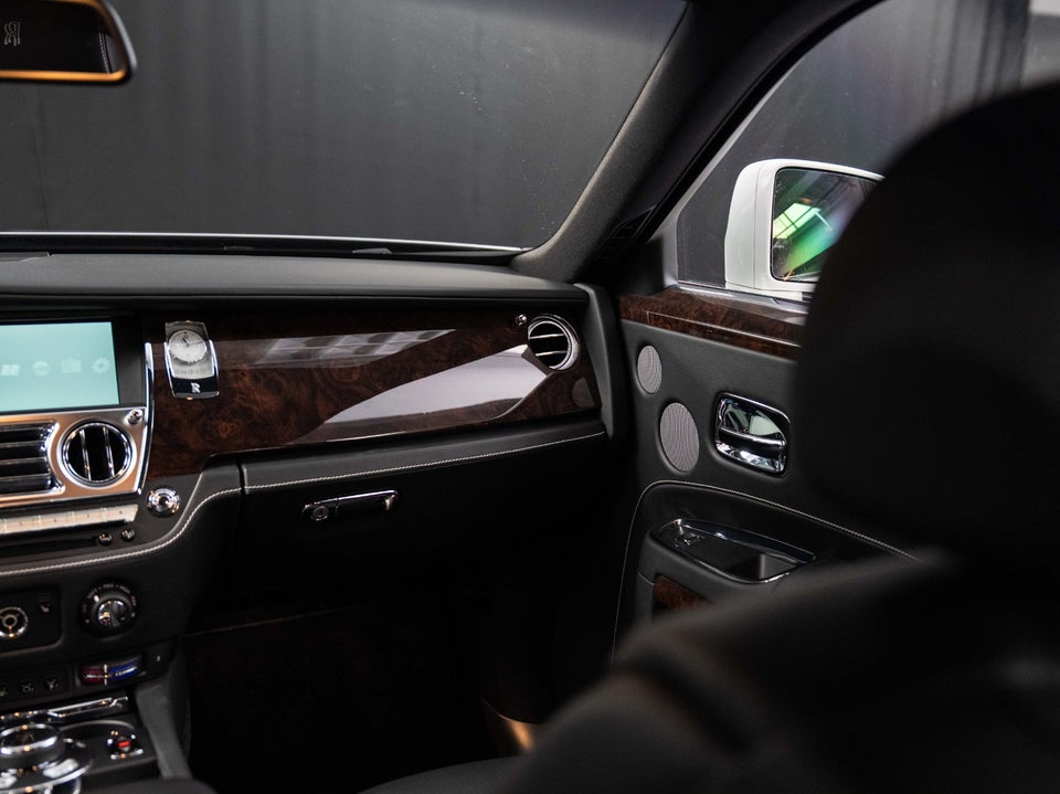 Rolls-Royce Ghost 6,6 aut. 4d