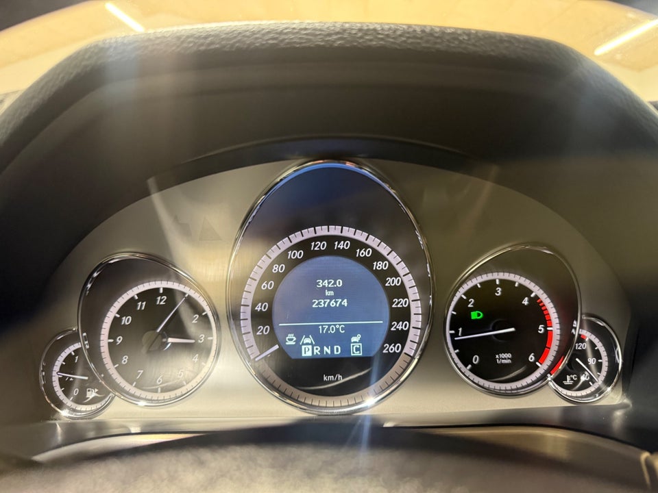 Mercedes E220 2,2 CDi Avantgarde aut. BE 4d