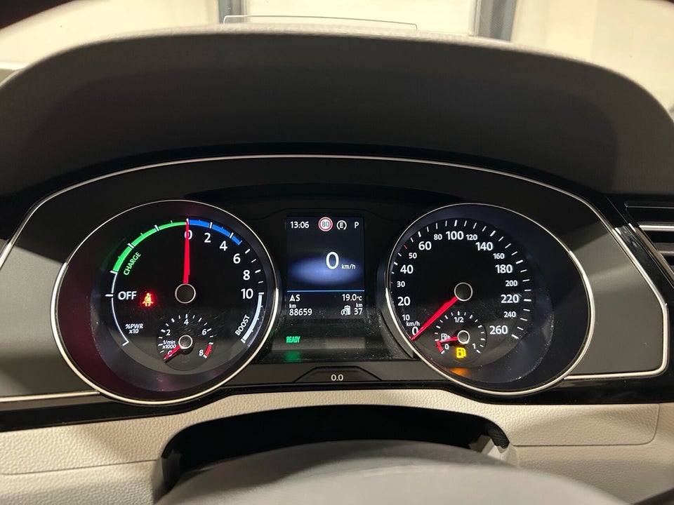 VW Passat 1,4 GTE Variant DSG 5d