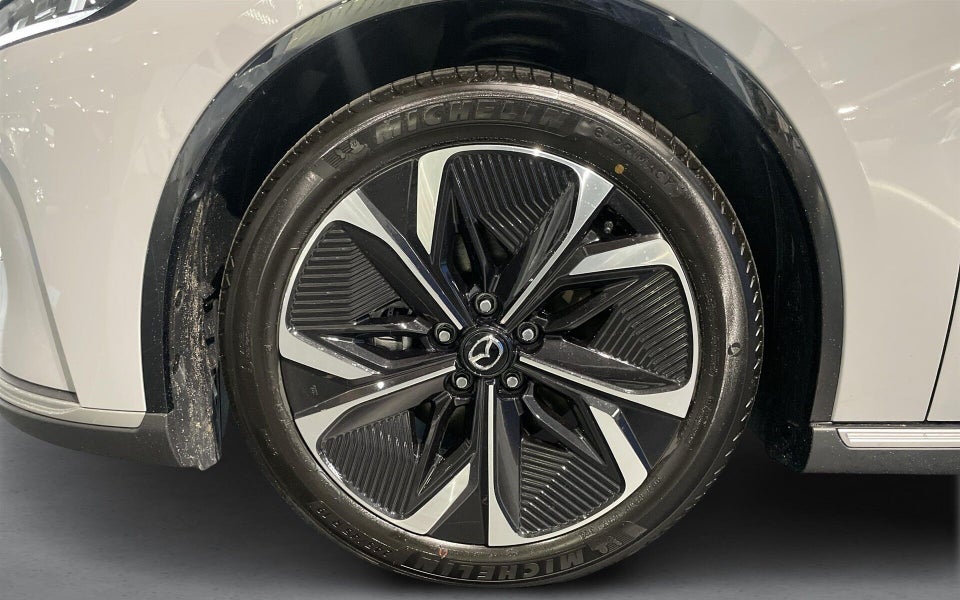 Mazda 6e Takumi+ 5d