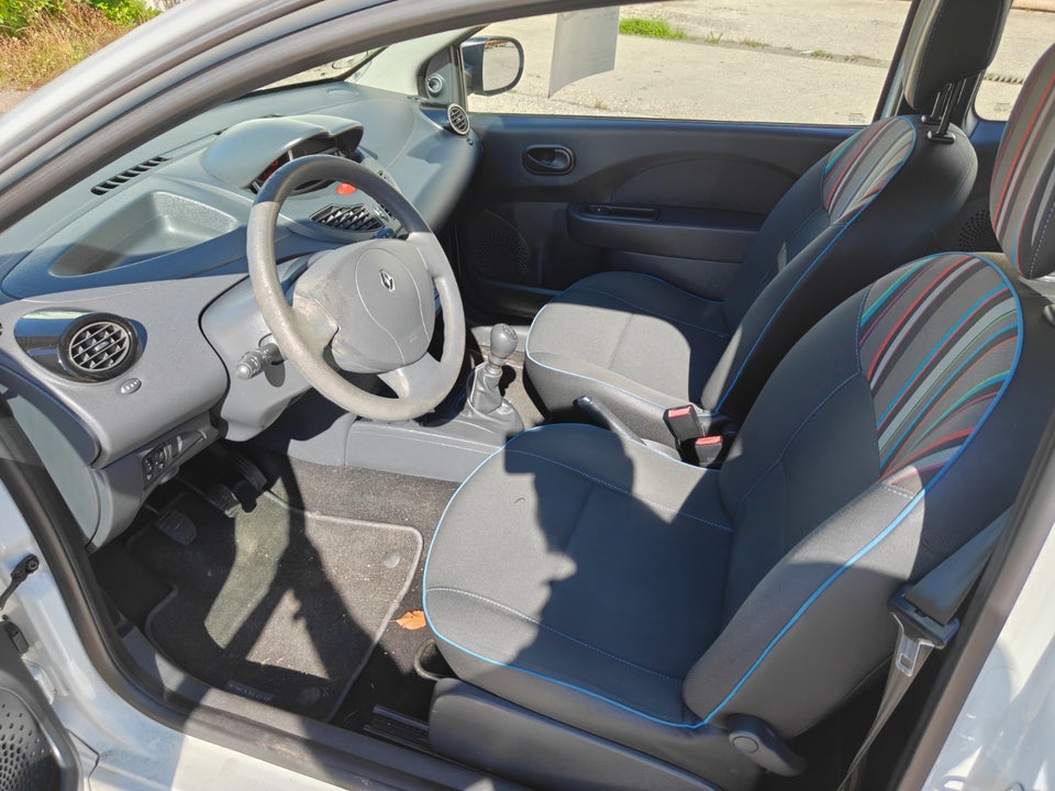Renault Twingo 1,2 16V Authentique ECO2 3d