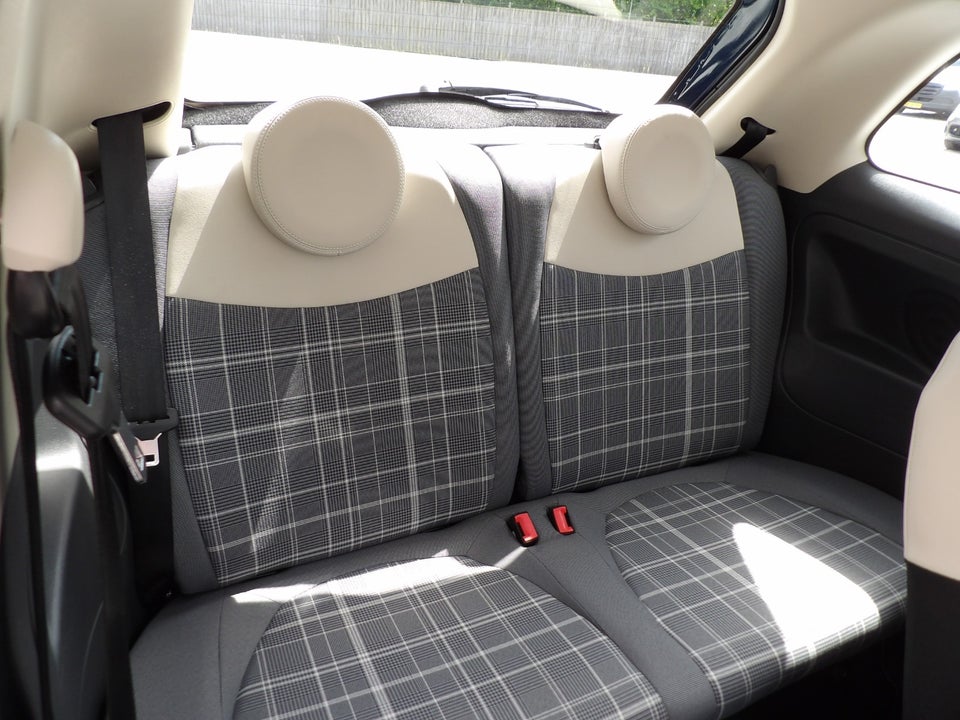 Fiat 500 0,9 TwinAir 80 Lounge 3d