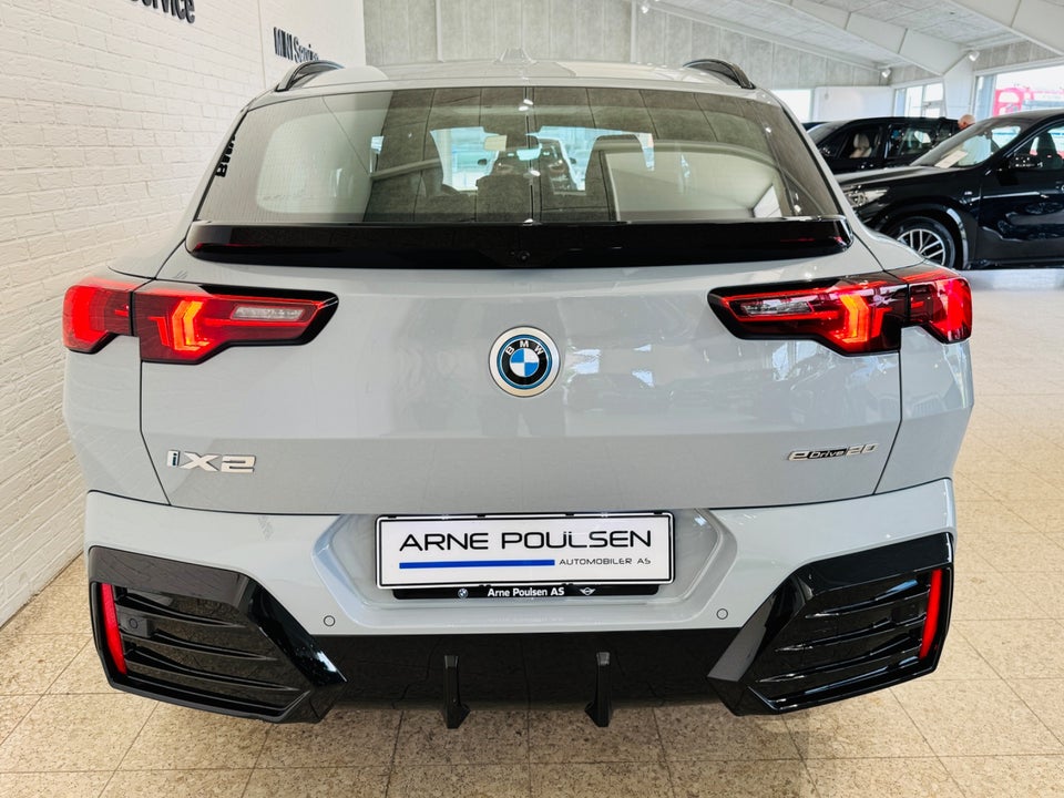 BMW iX2 eDrive20 Fully Charged 5d