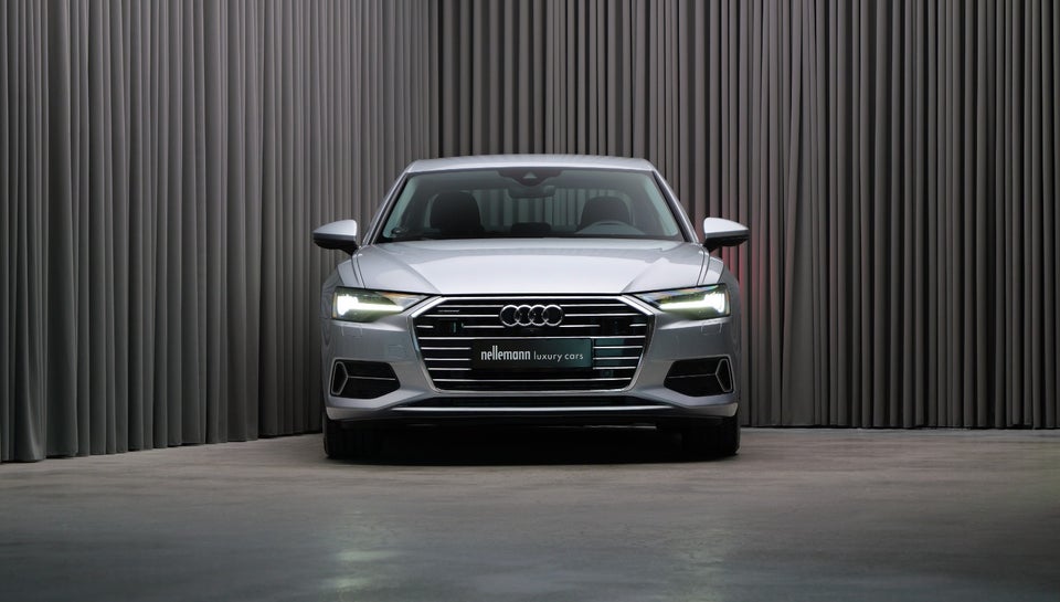 Audi A6 50 TFSi e Sport quattro S-tr. 4d