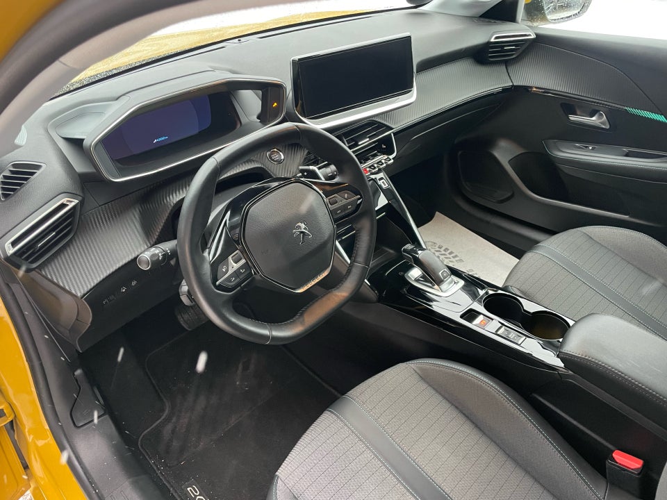 Peugeot 208 1,2 PureTech 100 Platin Sport EAT8 5d