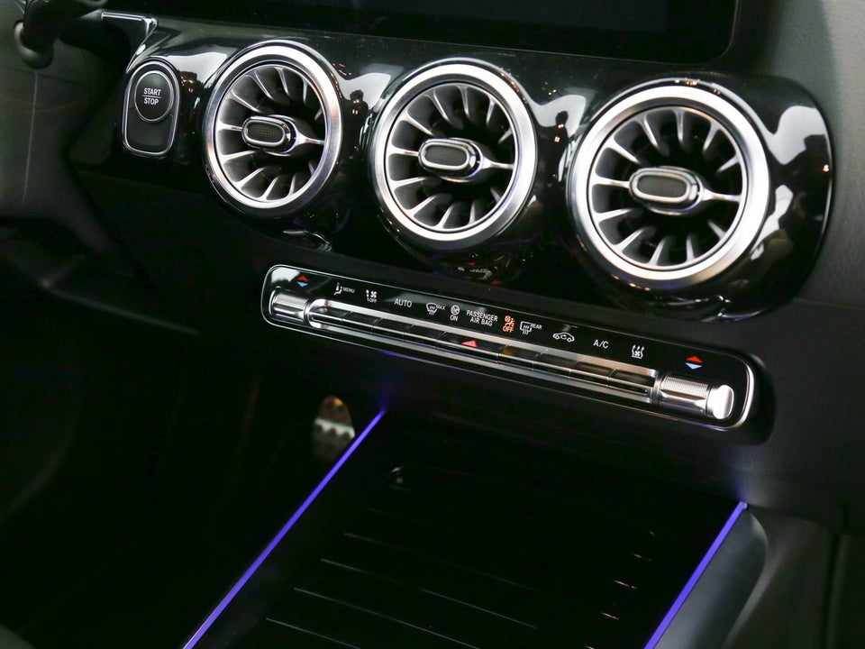 Mercedes EQA250 AMG Line 5d