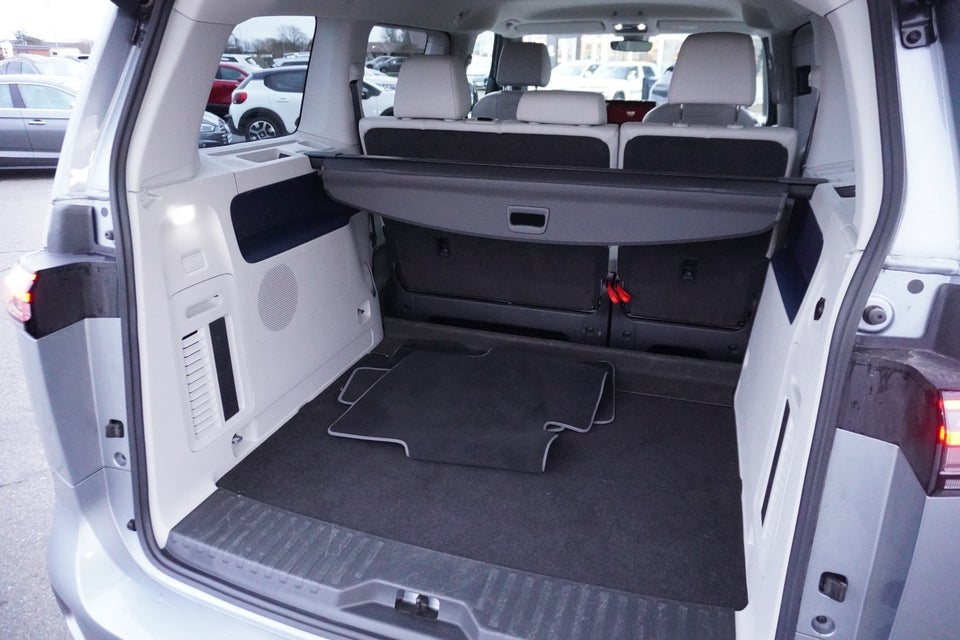 VW ID.Buzz 77 Style 75 Years Edition SWB 5d