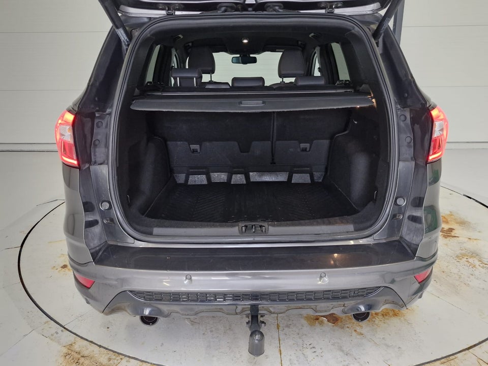 Ford Kuga 1,5 EcoBoost ST-Line 5d