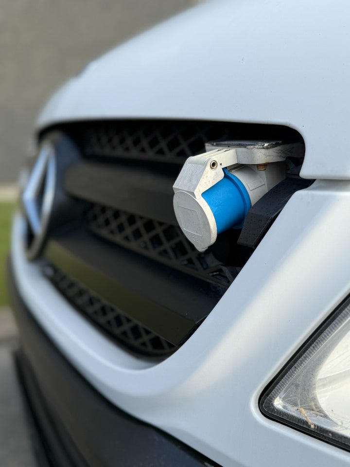 Mercedes Sprinter 316 2,2 CDi R2 Kassevogn 5d