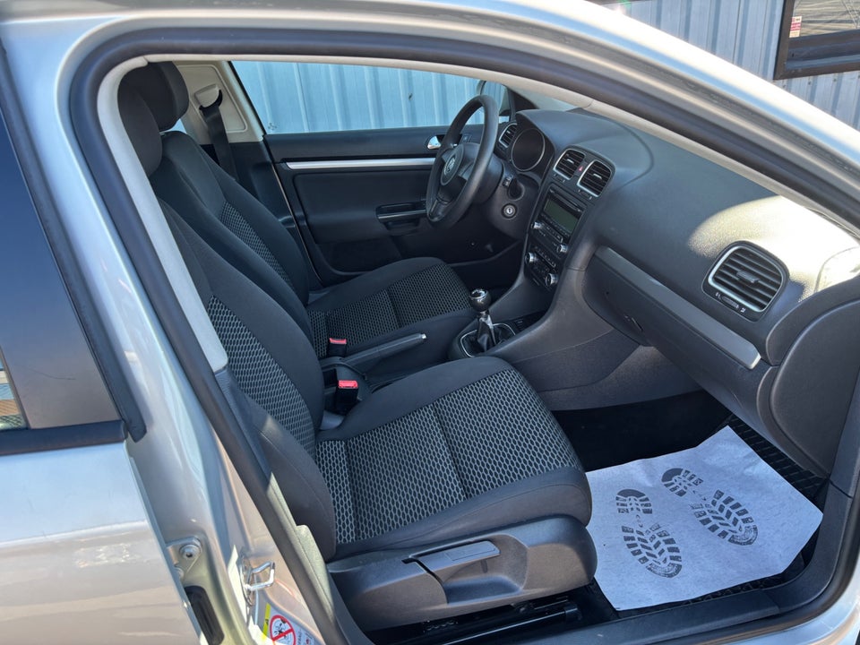 VW Golf VI 1,2 TSi 85 Trendline Variant 5d