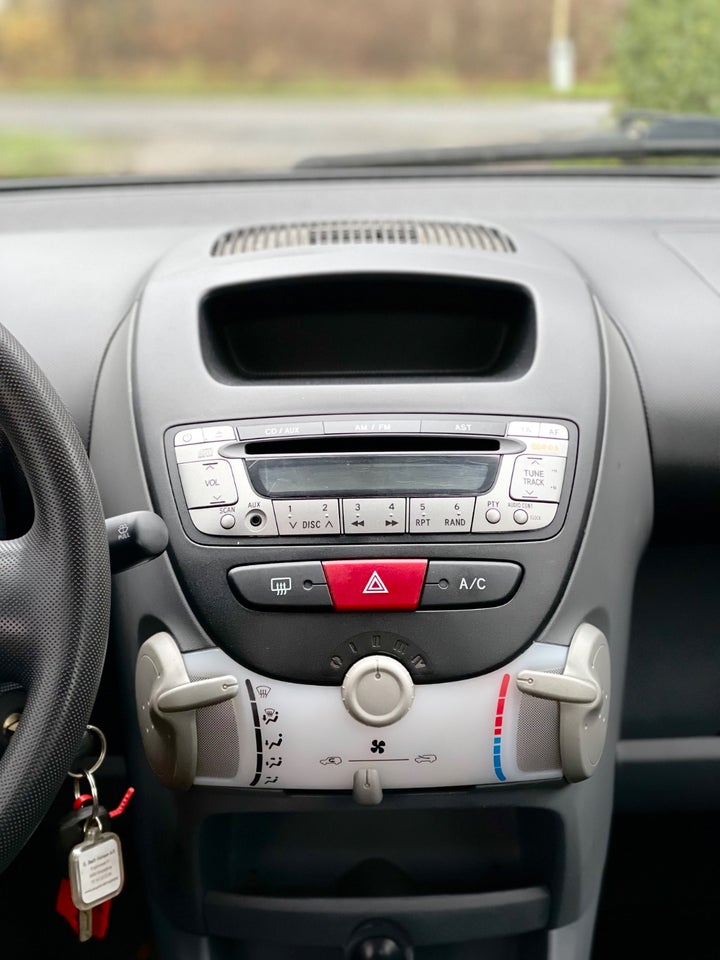 Citroën C1 1,0i Prestige 5d