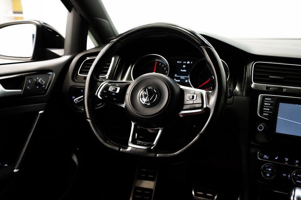 VW Golf VII 1,4 GTE DSG 5d