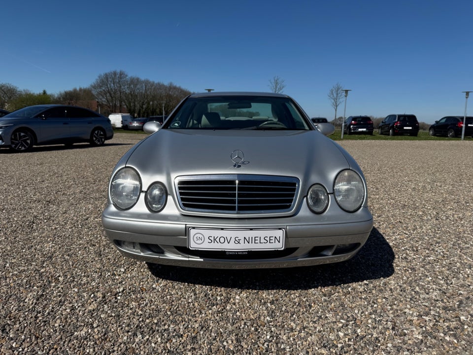 Mercedes CLK200 2,0 aut. 2d