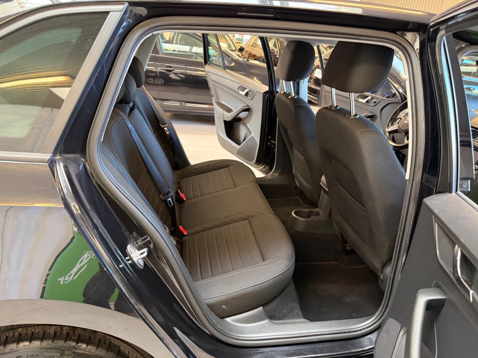 Skoda Rapid 1,4 TSi 125 Style Spaceback DSG 5d