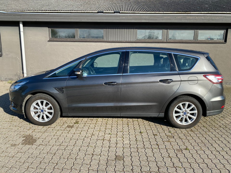 Ford S-MAX 2,0 TDCi 180 Titanium aut. 7prs 5d