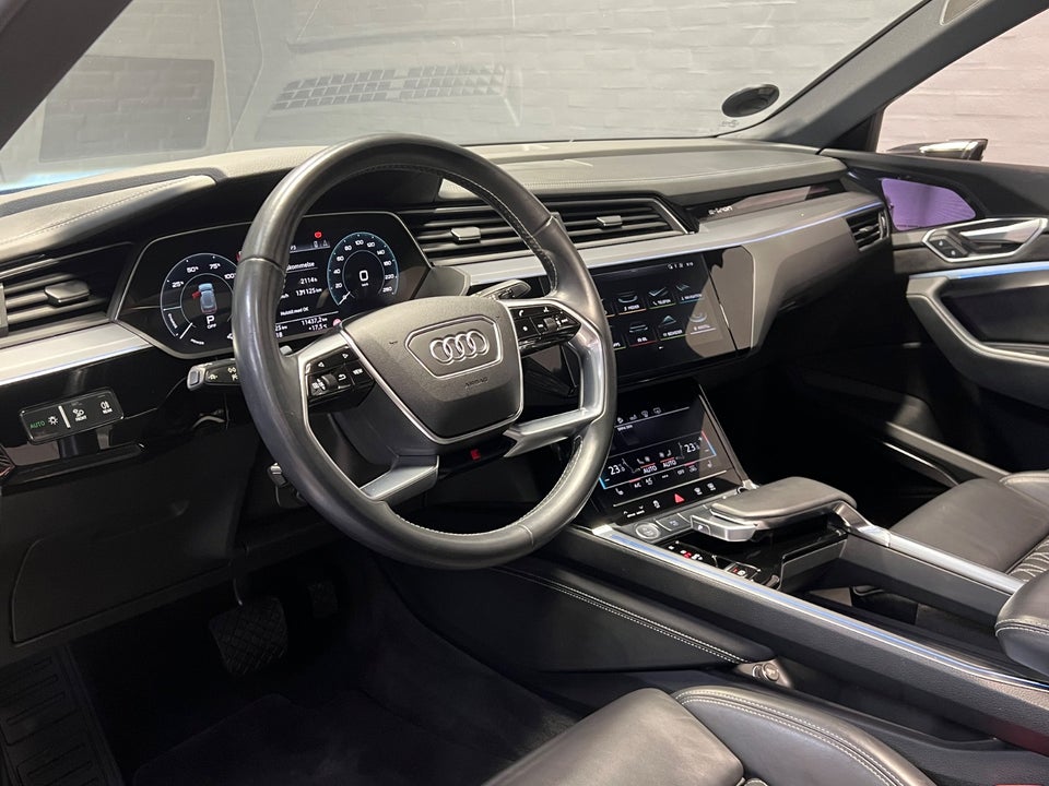 Audi e-tron 55 S-line Sportback quattro 5d