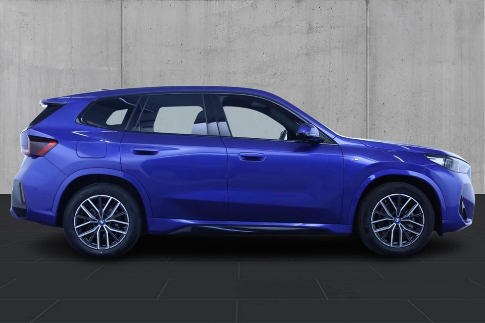 BMW iX1 eDrive20 M-Sport 5d
