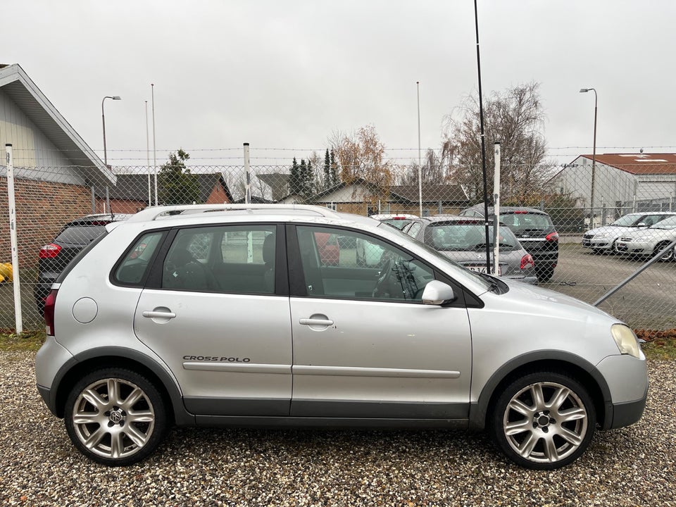 VW Polo Cross 1,4 16V 5d