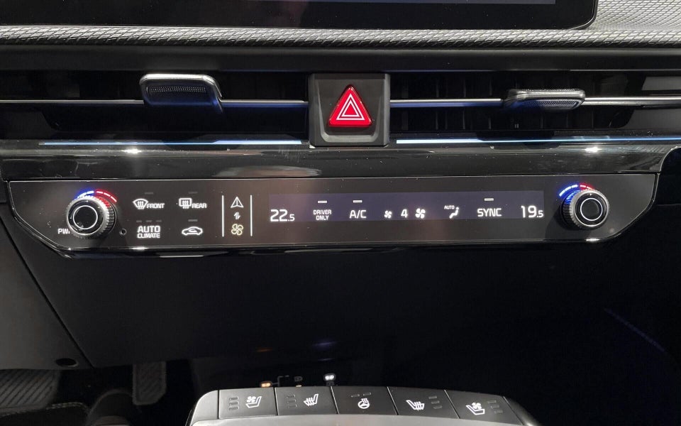 Kia EV6 84 Long Range Upgrade 5d