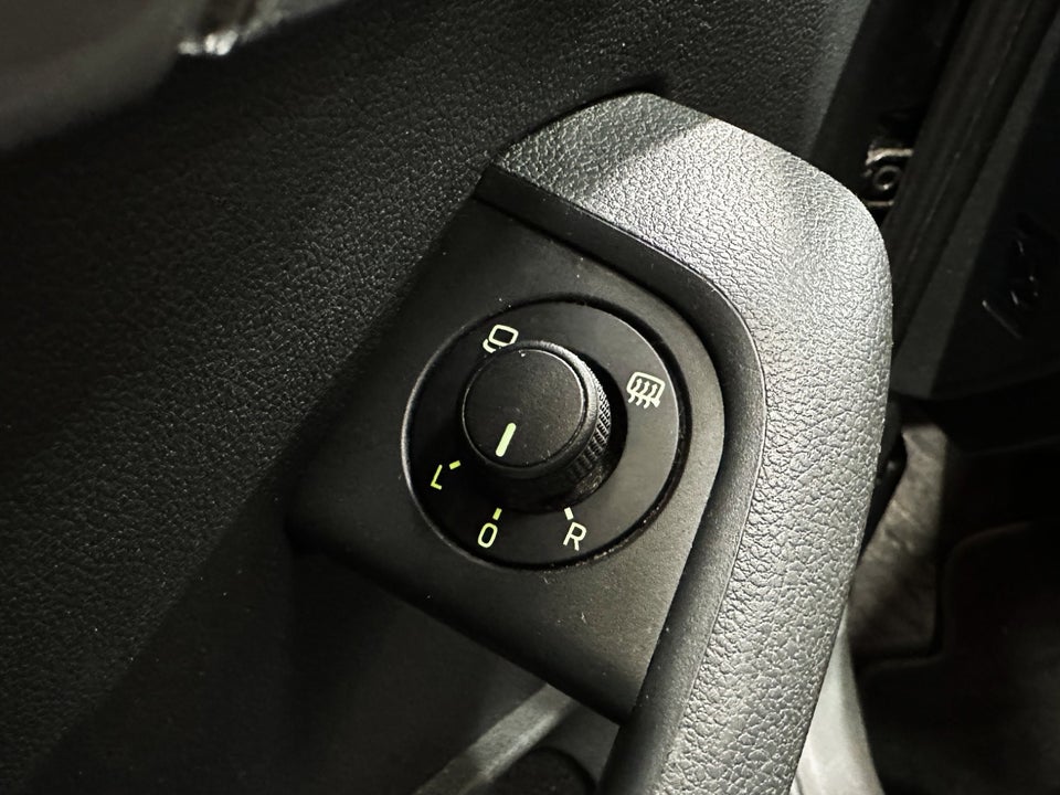 Skoda Octavia 1,6 TDi 105 Elegance 5d