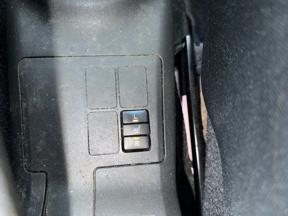 Toyota Yaris 1,3 Luna 5d