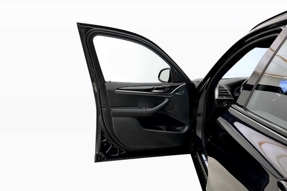 BMW iX3 Charged M-Sport 5d