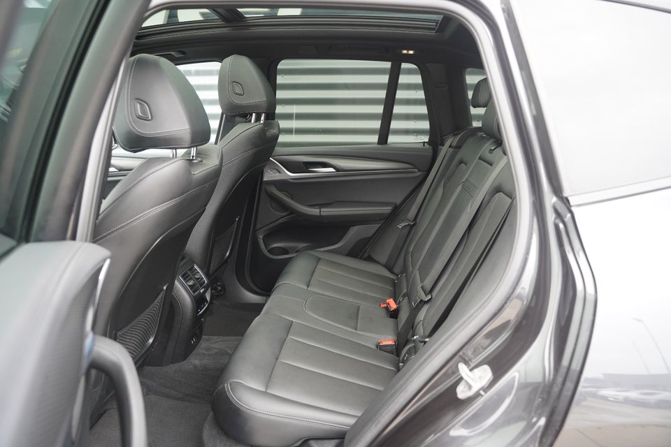 BMW iX3 Charged M-Sport 5d