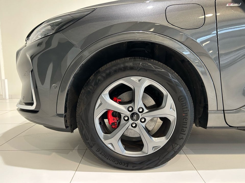 Ford Kuga 2,5 PHEV ST-Line X CVT 5d