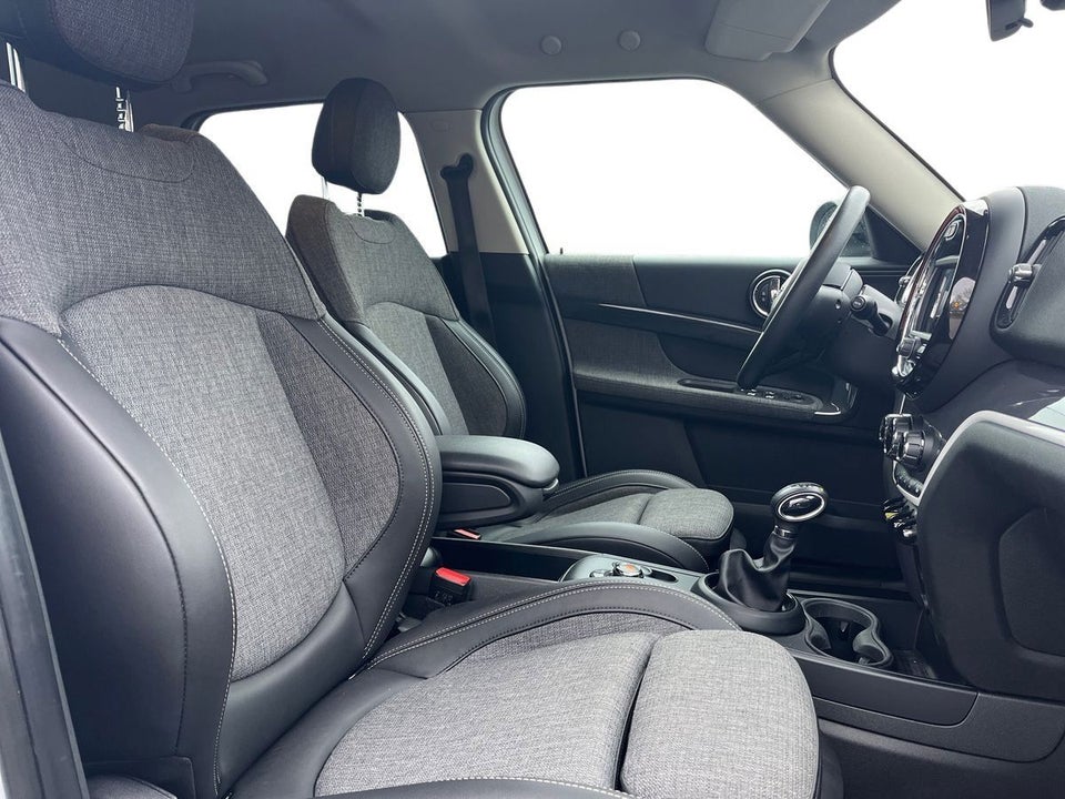 MINI Countryman Cooper SE 1,5 Essential aut. ALL4 5d